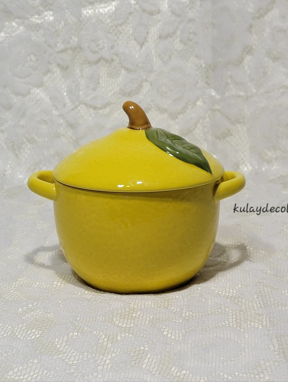 Crofton Lemon Fruit Ceramic Baker Canister Jar with Lid Kitchen Decor Soup Bowl